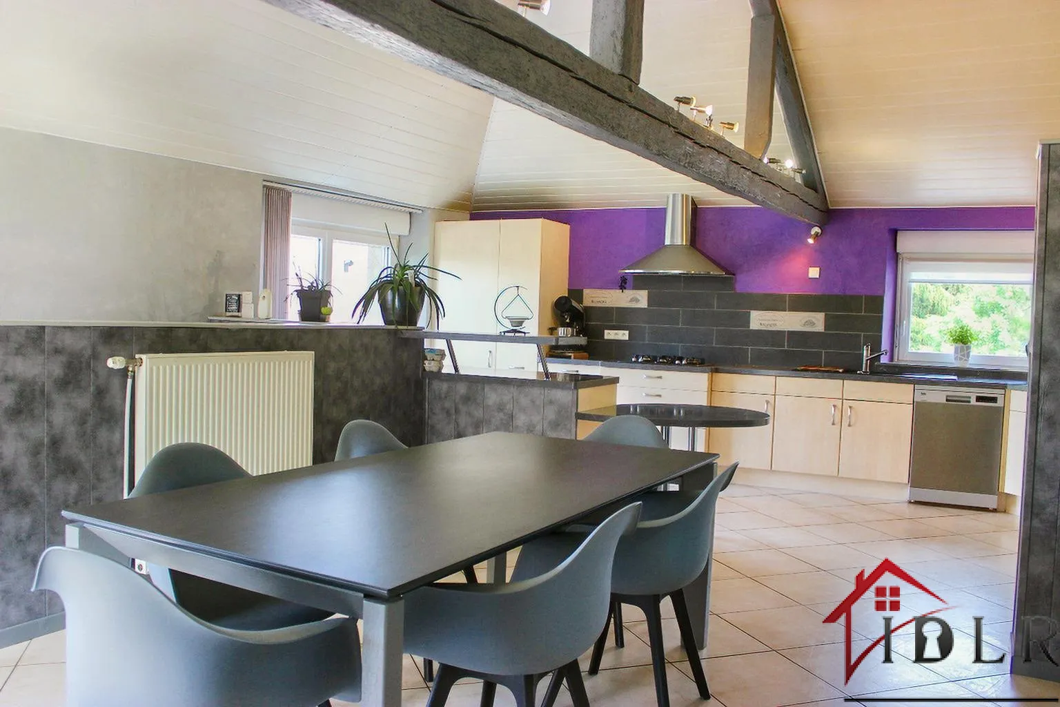 Maison entièrement rénovée à Laval-sur-Vologne à vendre 
