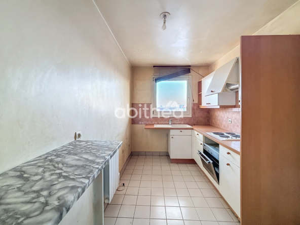À vendre : Appartement 3 pièces avec balcon à Choisy-le-Roi 