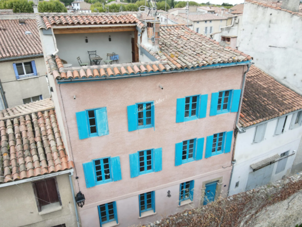 Maison de ville avec terrasse de toit à Limoux