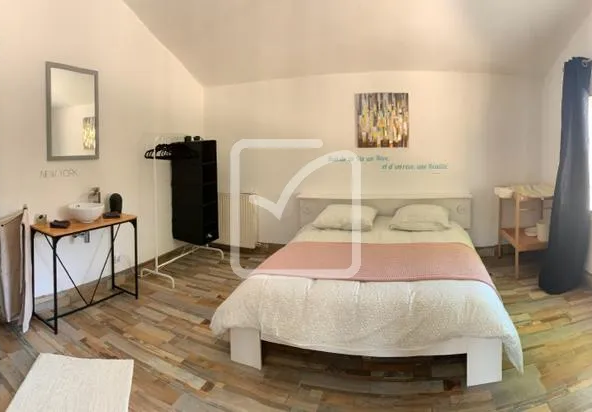 Maison avec piscine à vendre à Saint Genies (24590) 
