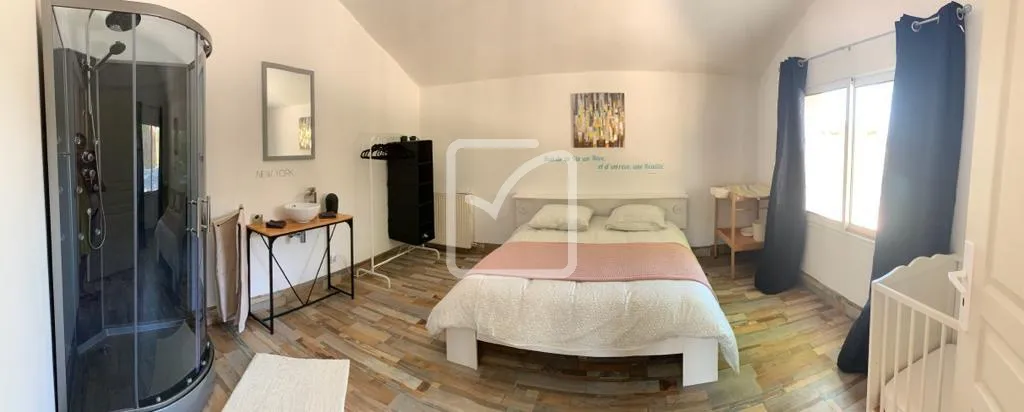 Maison avec piscine à vendre à Saint Genies (24590) 