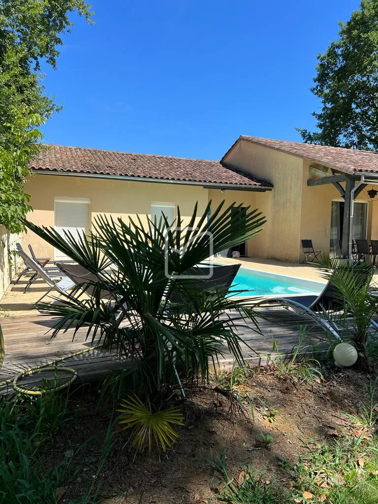 Maison avec piscine à vendre à Saint Genies (24590) 