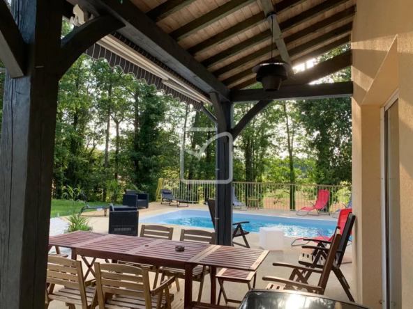 Maison avec piscine à vendre à Saint Genies (24590) 