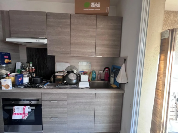 Appartement T2 à vendre à Marignane avec terrasse et parking 