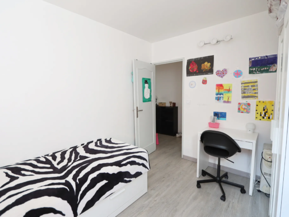 Appartement lumineux 4 pièces avec balcon à Le Raincy - 249 000 € 