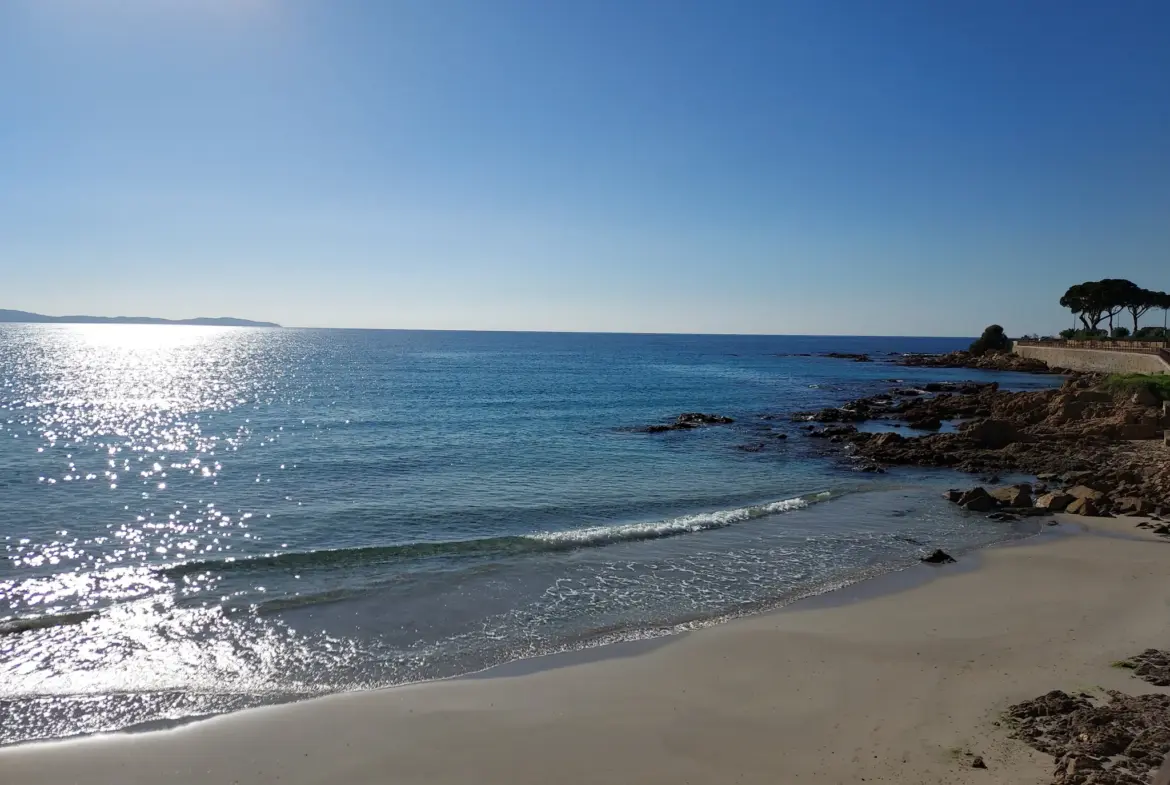 Villa de Prestige sur la Route des Sanguinaires à Ajaccio 
