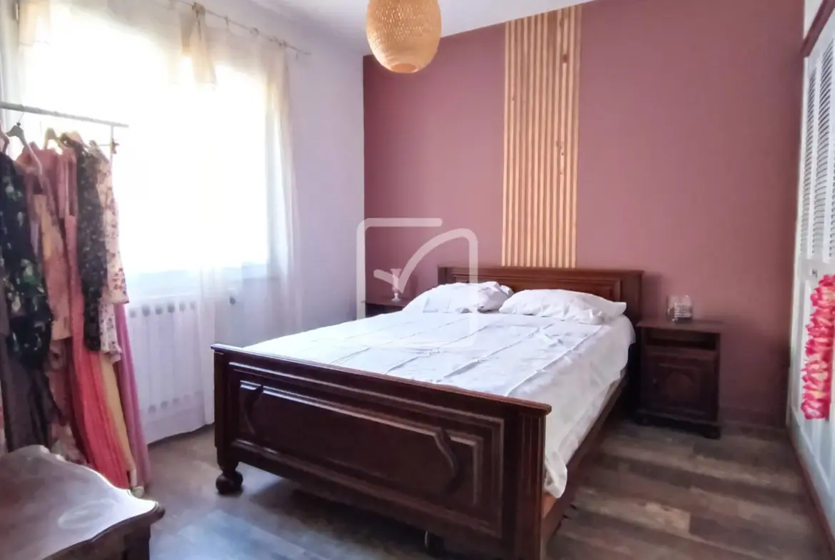 Maison spacieuse avec 3 chambres à vendre à Coulounieix Chamiers 