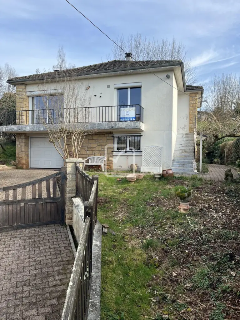 Maison 5 pièces à Voutezac proche centre-ville