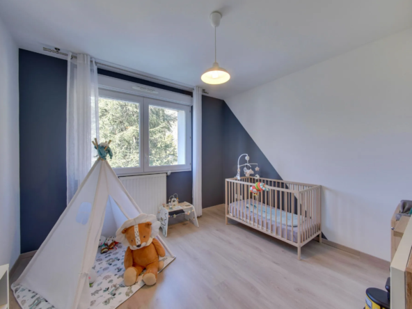 Élégant appartement 3 pièces avec balcon à Saint-Egrève 