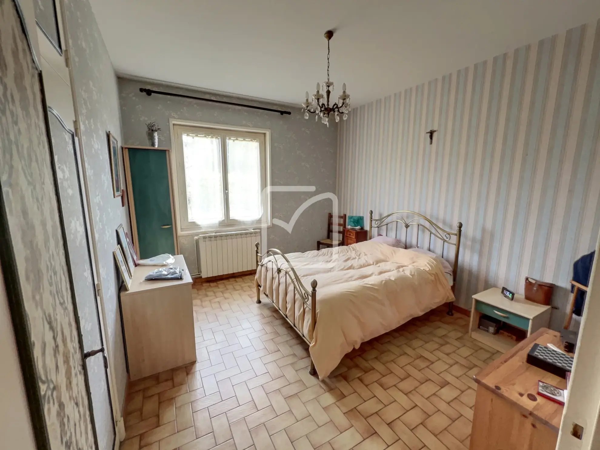 Maison de 140 m² avec grand garage à Saint Martial de Nabirat 
