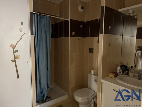 À vendre : Appartement 2 pièces 30,30 m² avec terrasse et garage à Montpellier 