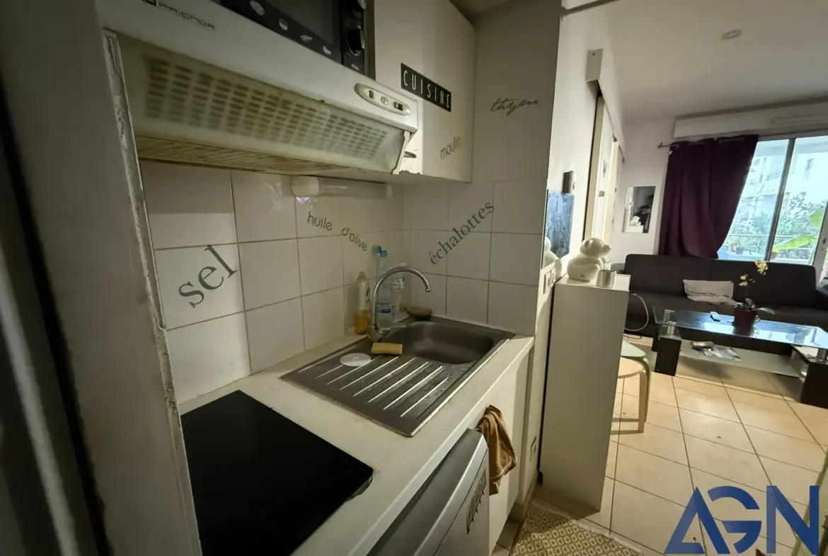 À vendre : Appartement 2 pièces 30,30 m² avec terrasse et garage à Montpellier 