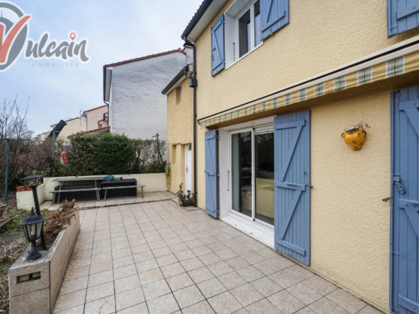 À vendre : Pavillon de 103 m² avec 3 chambres à Pont du Château 