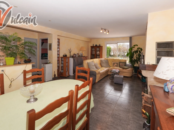 À vendre : Pavillon de 103 m² avec 3 chambres à Pont du Château 