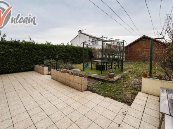 À vendre : Pavillon de 103 m² avec 3 chambres à Pont du Château 