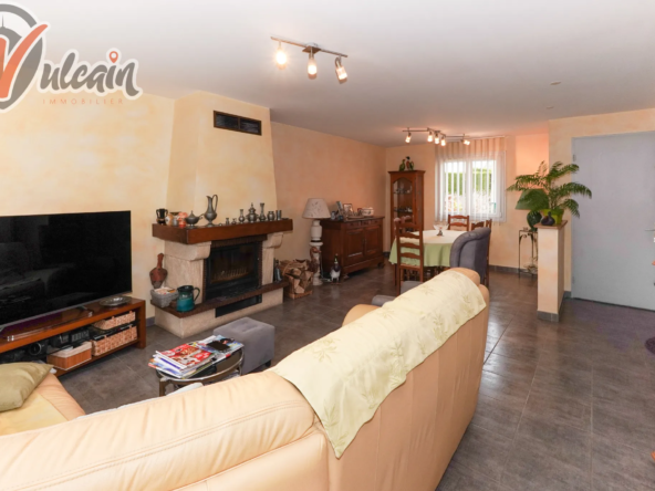 À vendre : Pavillon de 103 m² avec 3 chambres à Pont du Château 
