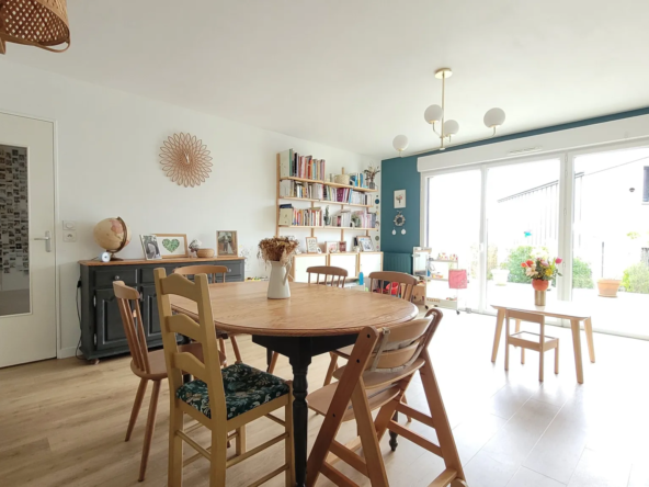 Appartement T4 de 76 m² avec terrasse de 30 m² à Châteaugiron 
