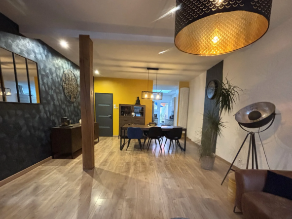 Maison familiale 148 m2 avec jardin à Roubaix, 6 chambres 