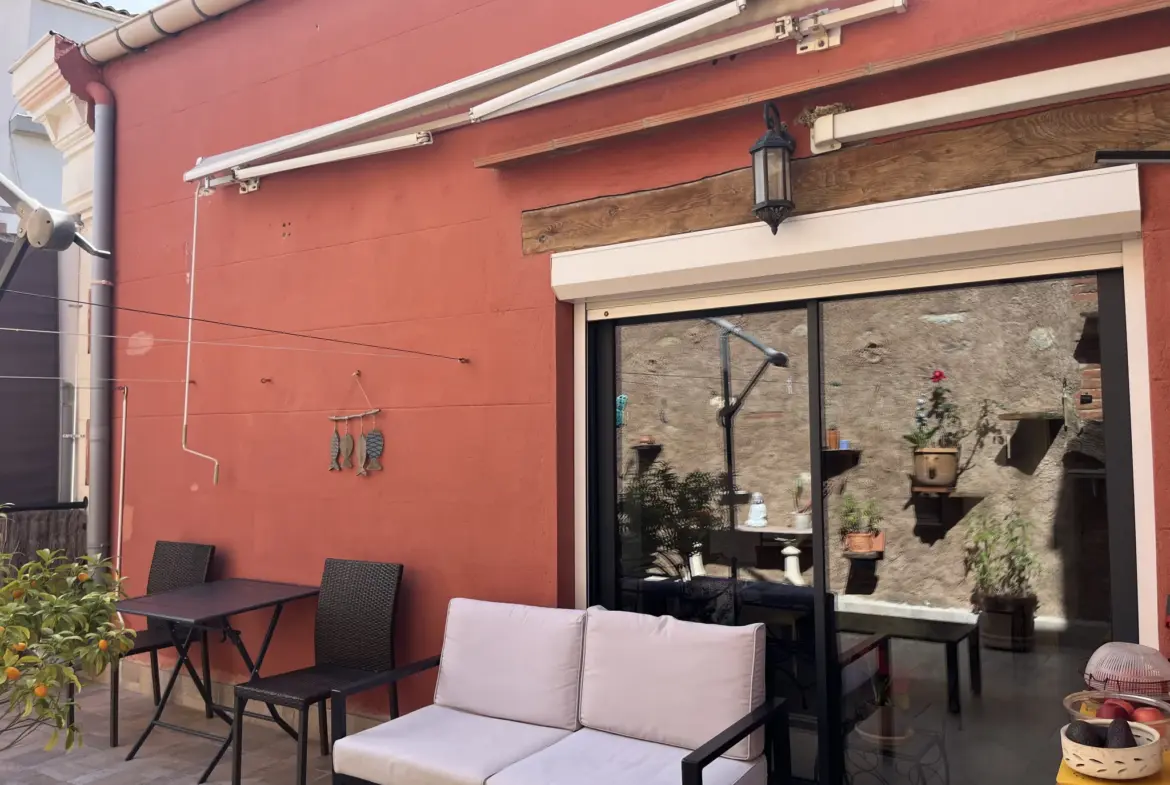 Bel appartement lumineux avec terrasse, cave et garage à Le Boulou 
