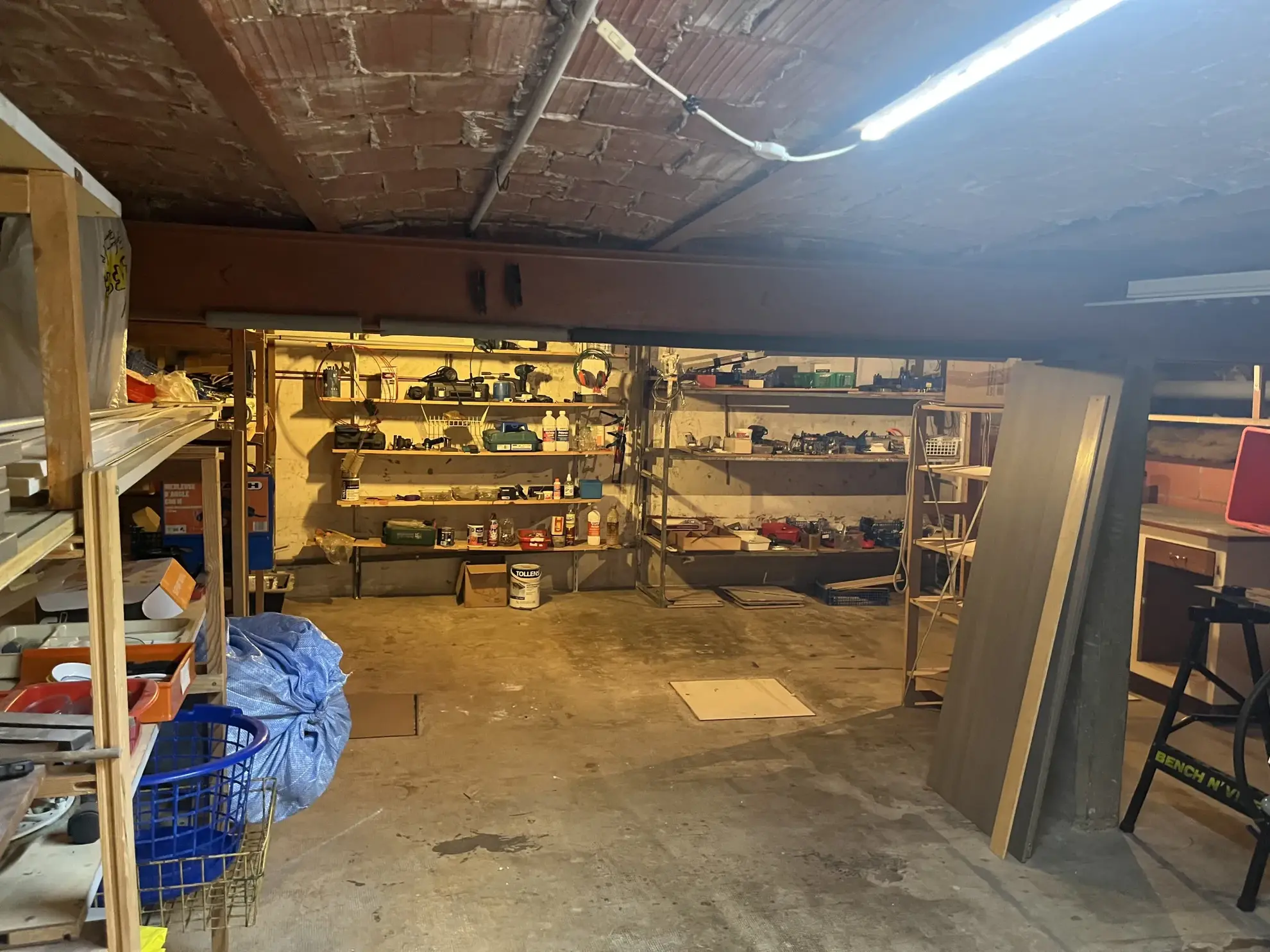 Bel appartement lumineux avec terrasse, cave et garage à Le Boulou 