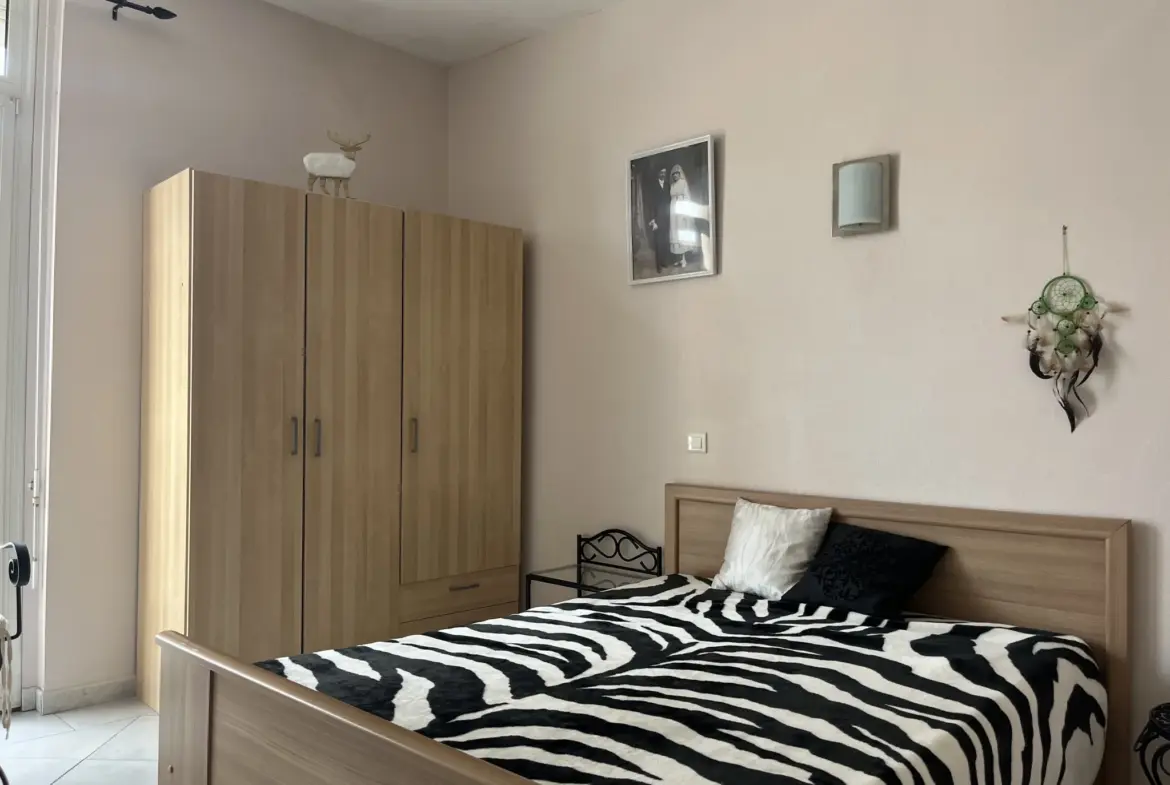 Bel appartement lumineux avec terrasse, cave et garage à Le Boulou 