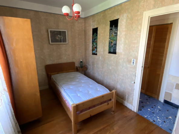 Maison T5 à vendre à Monein-Centre avec jardin et vue Pyrénées 