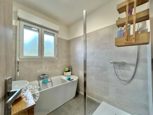 Appartement T3 rénové avec loggia à Montescot 
