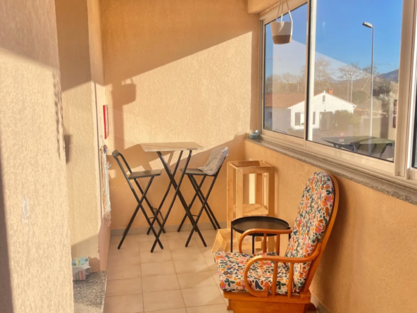 Appartement T3 rénové avec loggia à Montescot 