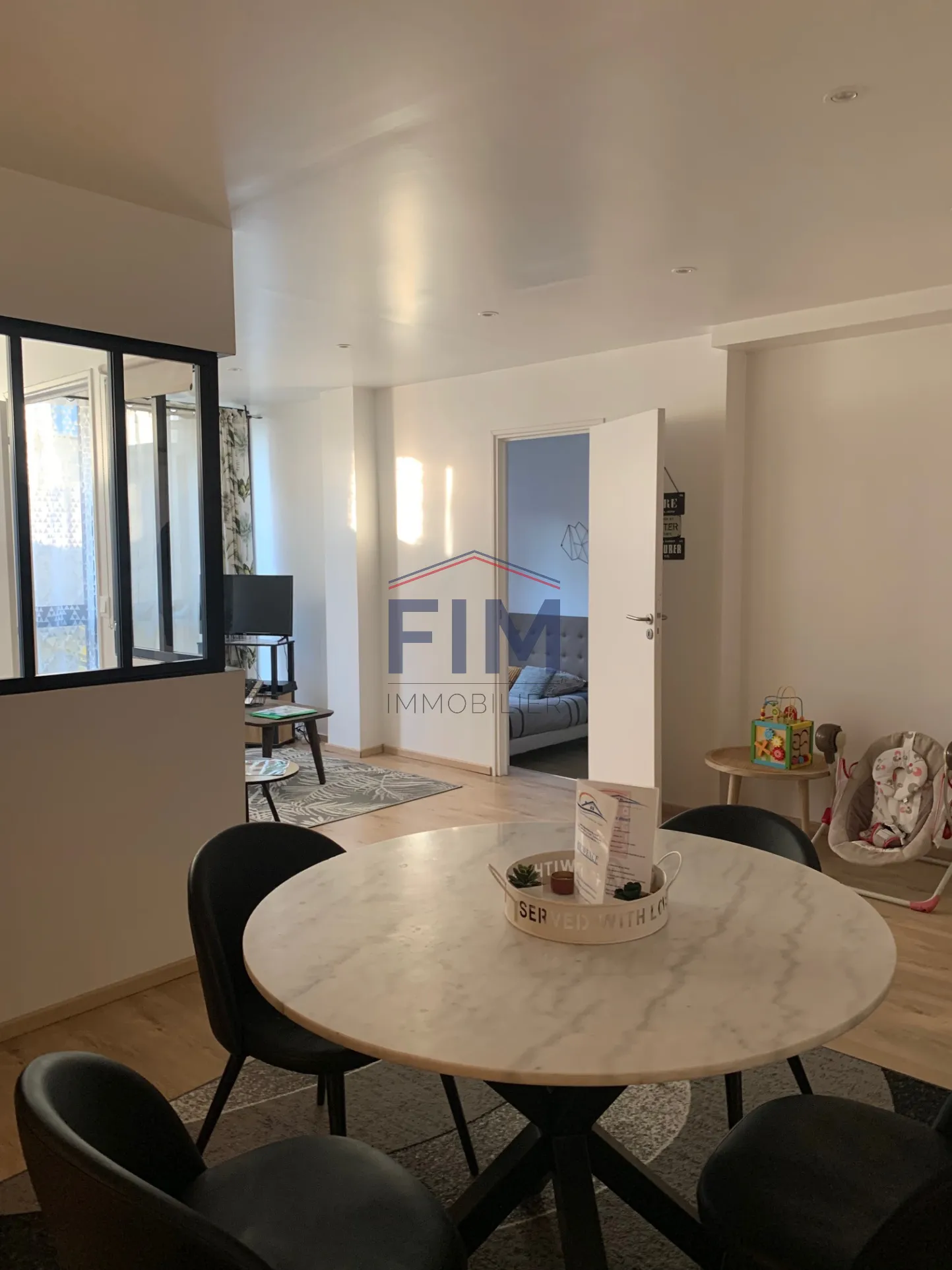 Appartement F3 à vendre à Dieppe centre-ville avec terrasse 
