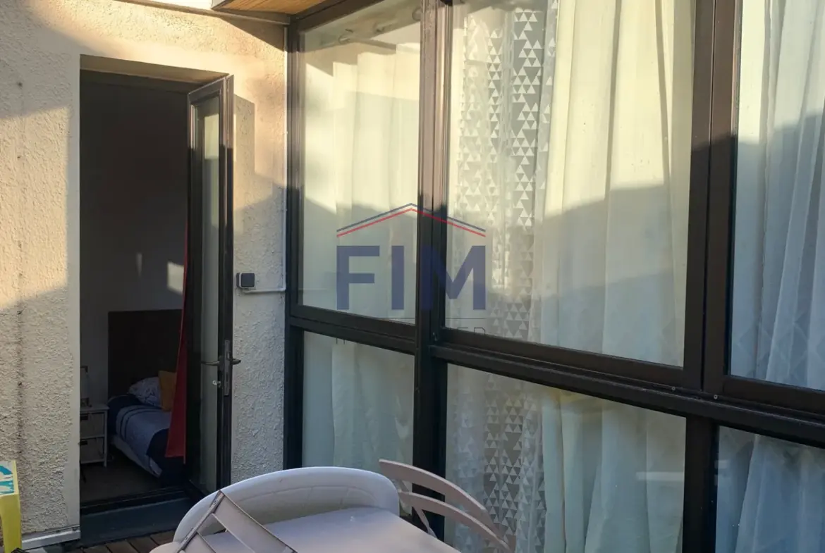 Appartement F3 à vendre à Dieppe centre-ville avec terrasse 