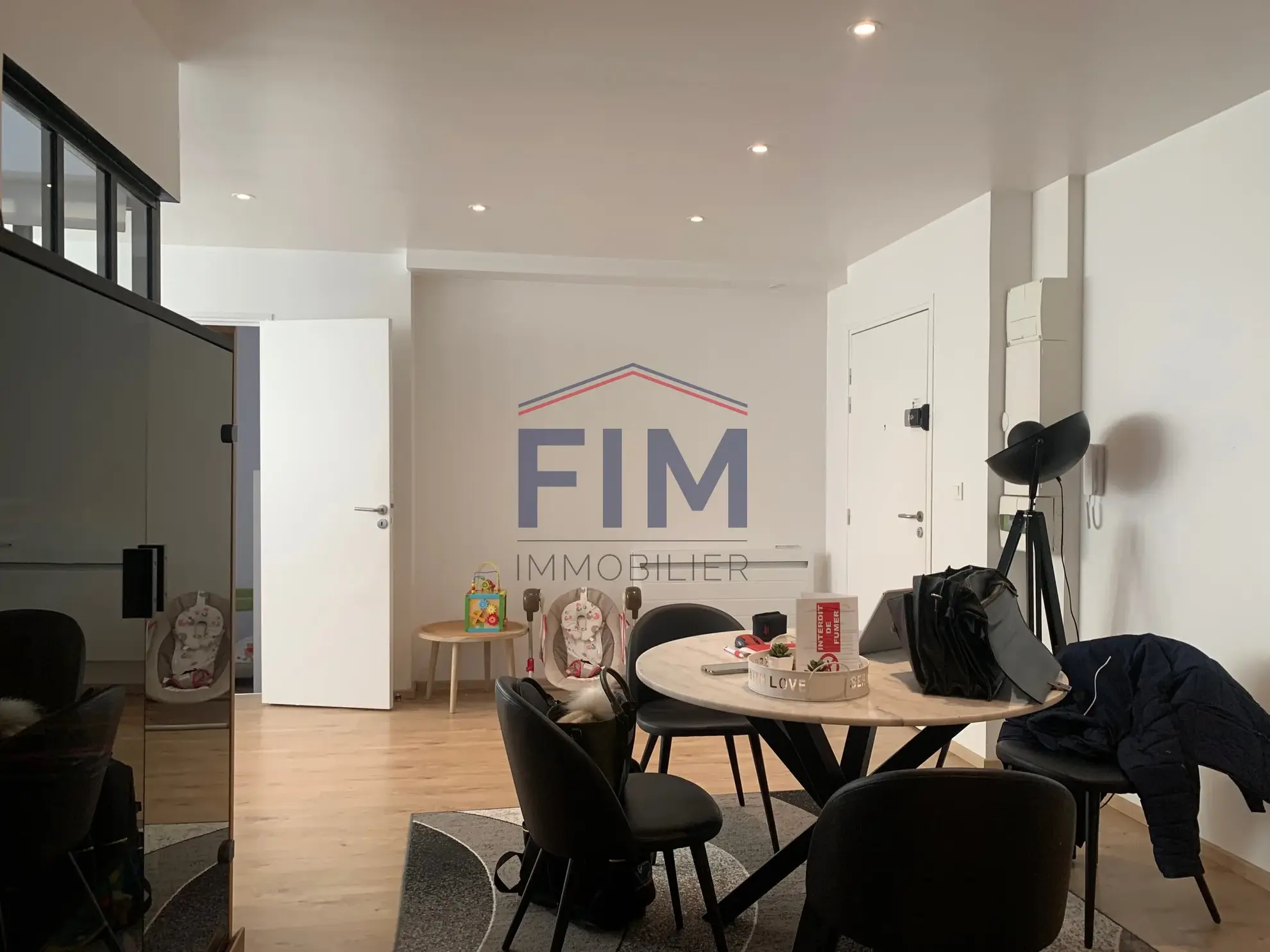 Appartement F3 à vendre à Dieppe centre-ville avec terrasse 