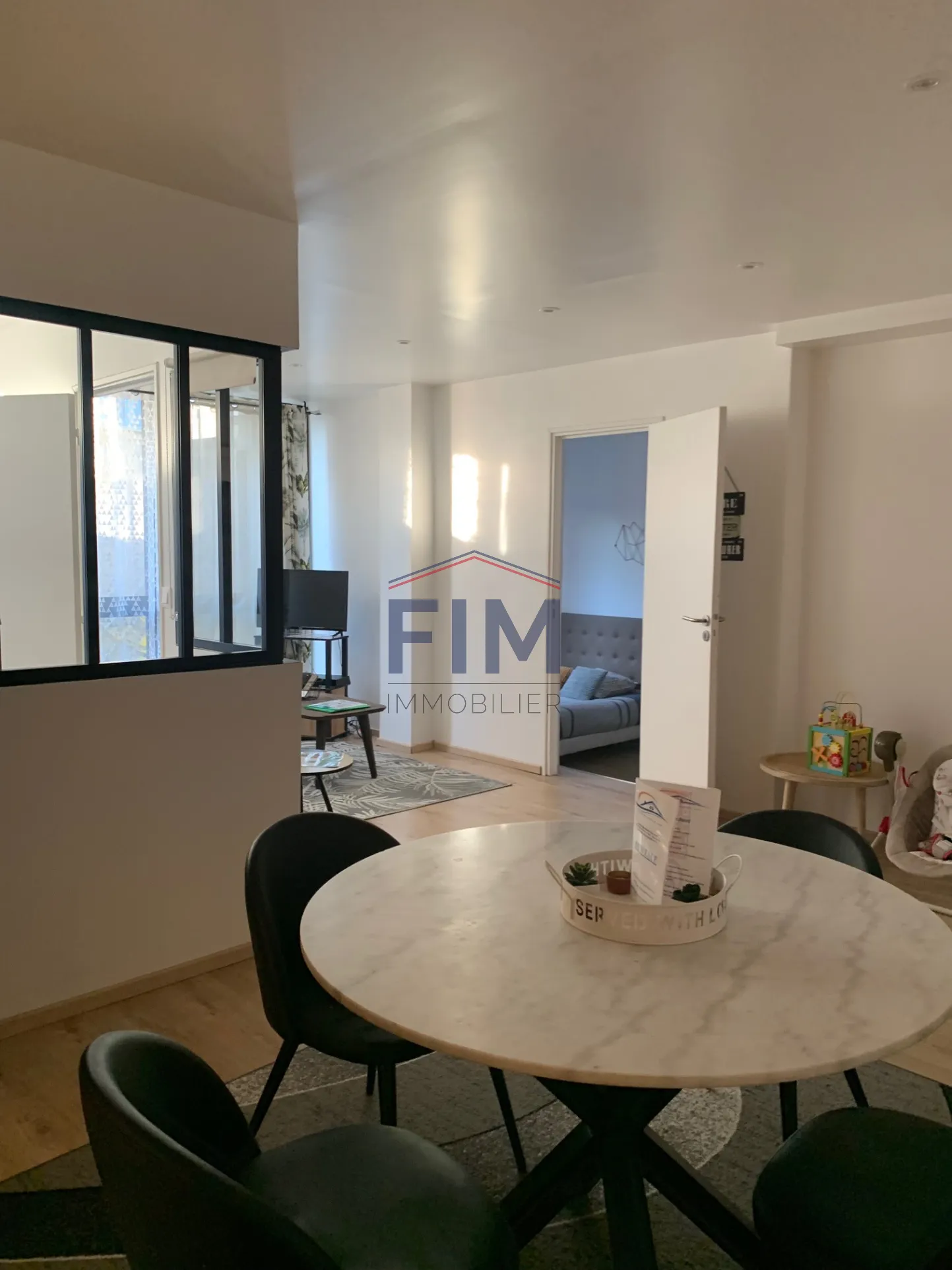 Appartement F3 à vendre à Dieppe centre-ville avec terrasse 
