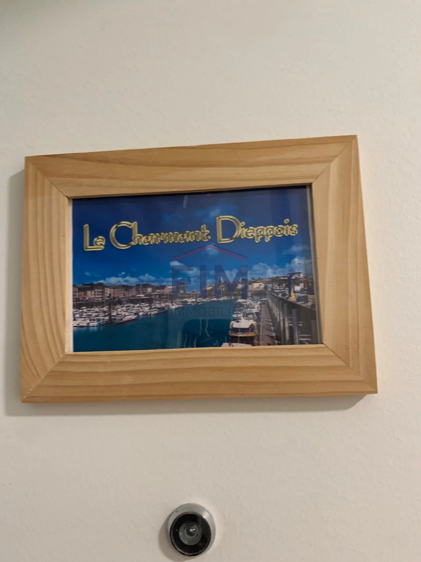 Appartement F3 à vendre à Dieppe centre-ville avec terrasse 