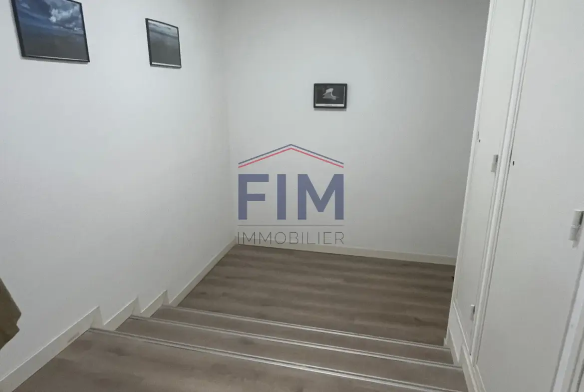 Appartement F3 à vendre à Dieppe centre-ville avec terrasse 