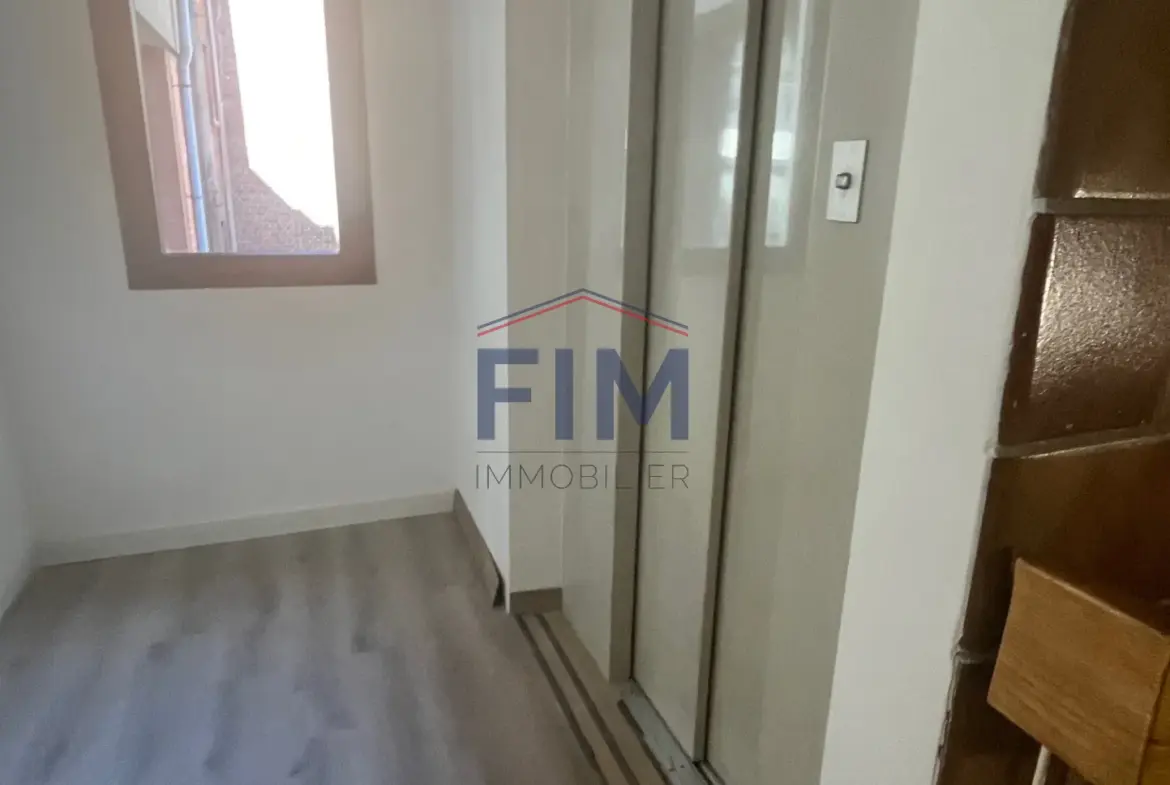 Appartement F3 à vendre à Dieppe centre-ville avec terrasse 