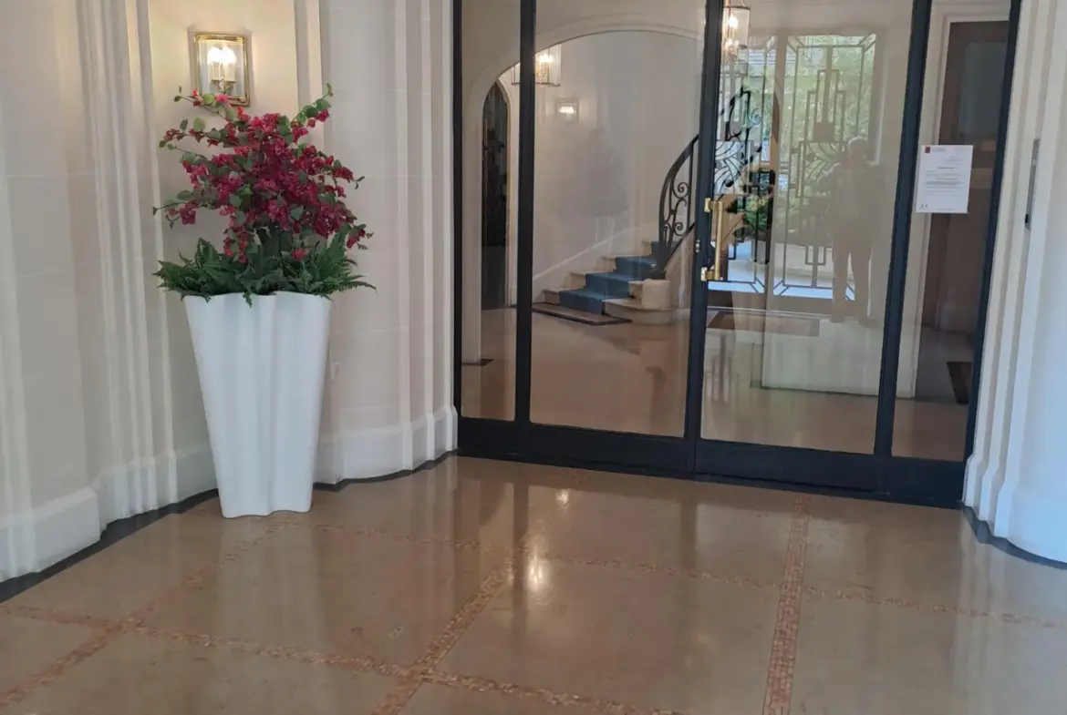 Chambre de Service à vendre - Villa Jocelyn, Paris 75016 