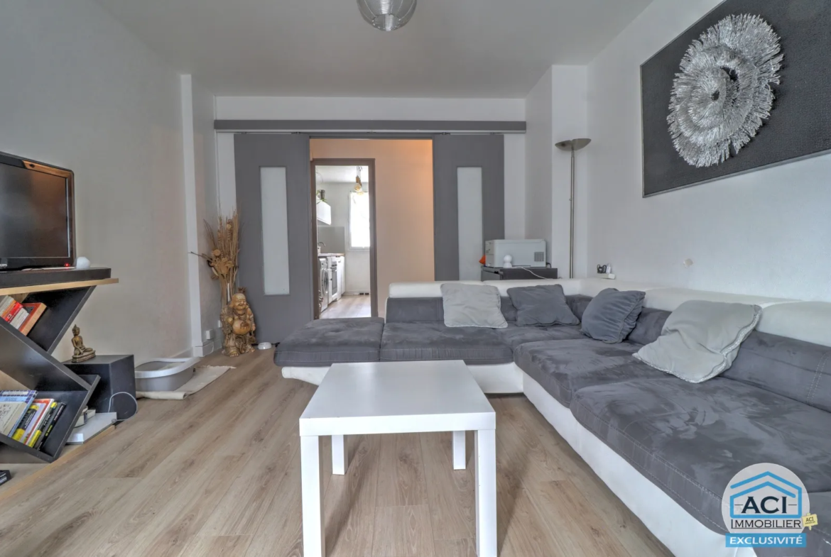 Appartement T4 lumineux avec balcon à vendre à Vienne 