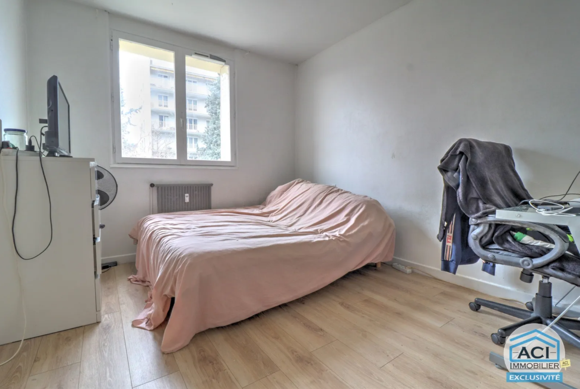 Appartement T4 lumineux avec balcon à vendre à Vienne 