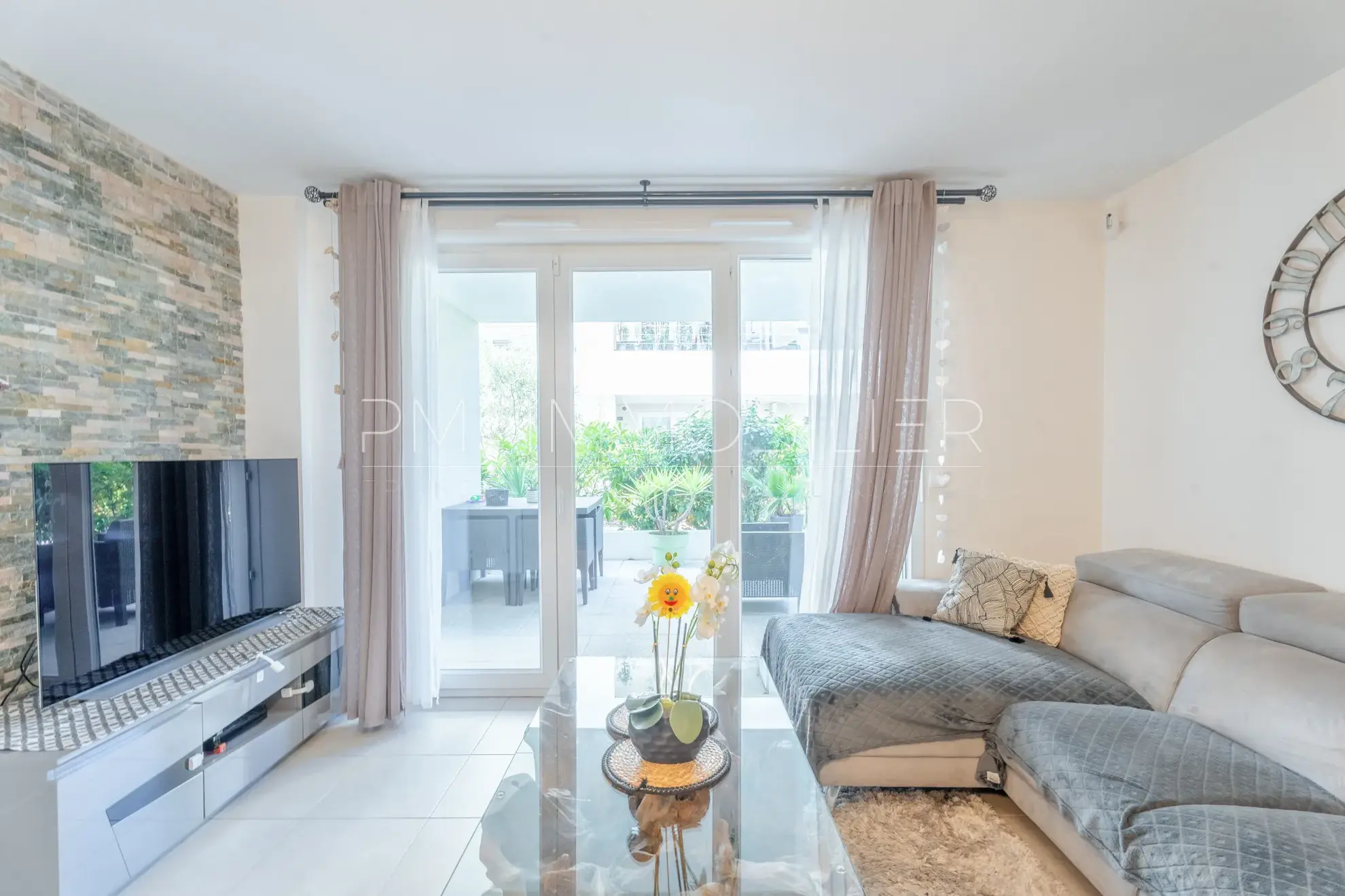 Vente Appartement T3 Contemporain avec Terrasse à Marseille 