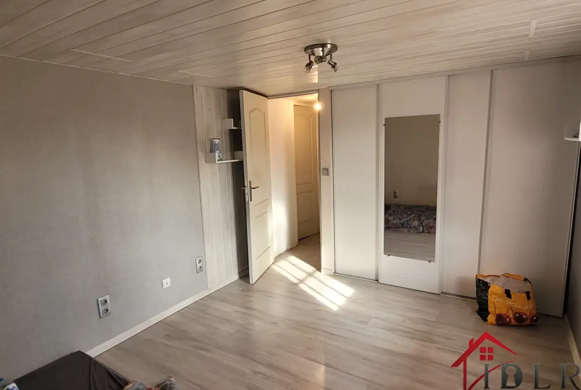 Maison familiale sur sous-sol à Voillecomte - 4 chambres 