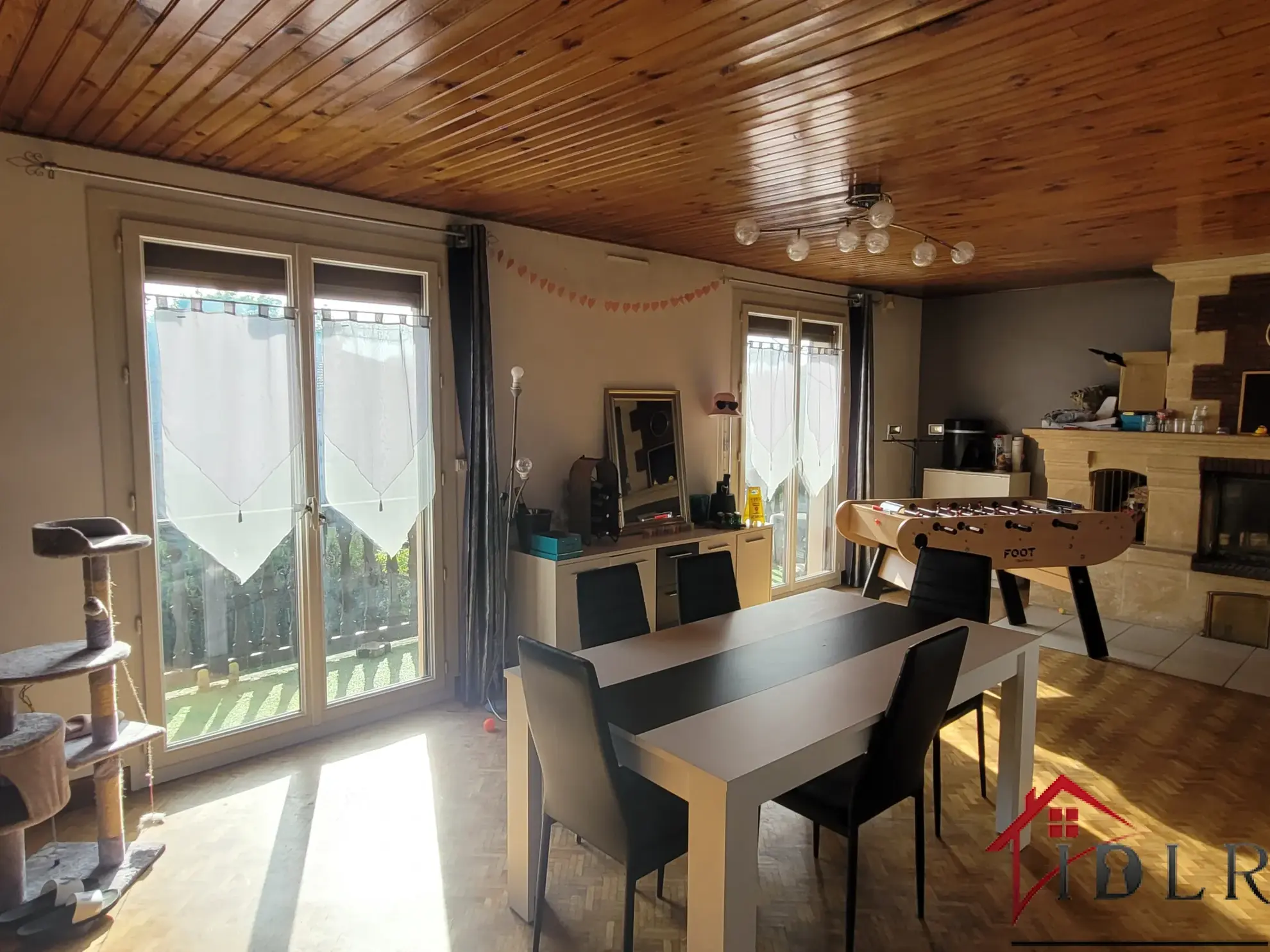 Maison familiale sur sous-sol à Voillecomte - 4 chambres 