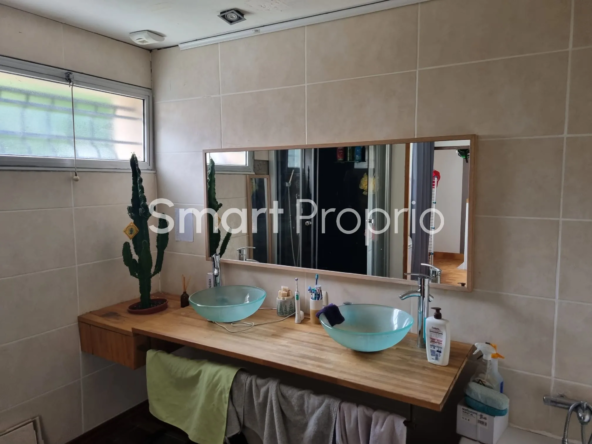 Maison de village spacieuse à vendre à Blaru - 110 m² 