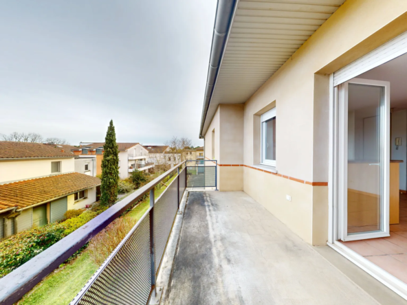 Appartement T3 lumineux avec terrasse et double parking à Toulouse 