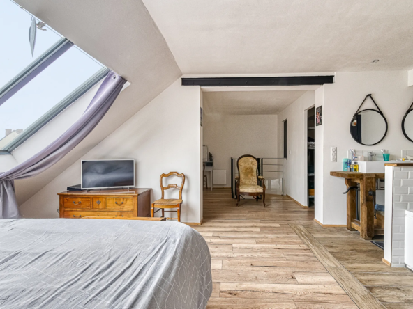 Vente d'une Spacieuse Maison Familiale au Coeur du Quartier Lafayette 