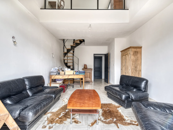 Vente d'une Spacieuse Maison Familiale au Coeur du Quartier Lafayette 