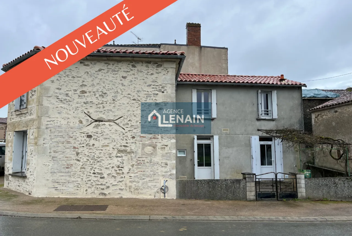 Maison Rénovée au Cœur du Village à Tallud Ste Gemme 