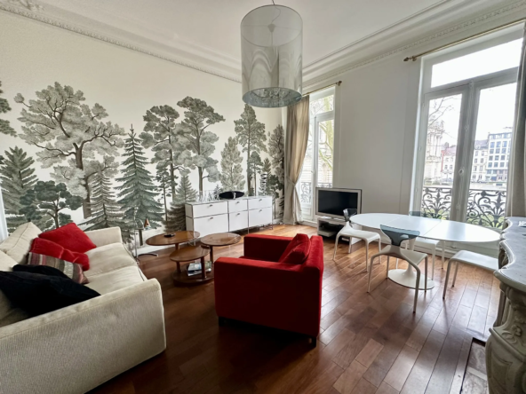 À vendre : Appartement T2 de 57 m² face au Musée des Beaux-Arts à Lille Centre 