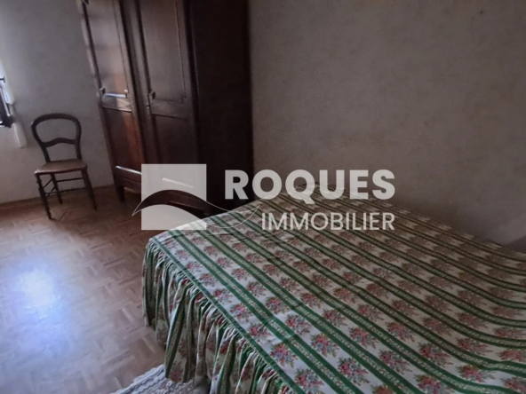 Maison de village avec jardin à St Etienne de Gourgas 