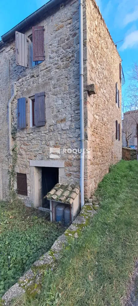 Maison de village avec jardin à St Etienne de Gourgas