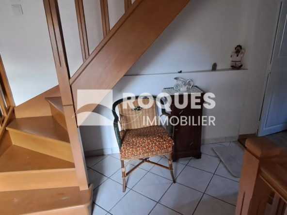 Maison de village avec jardin à St Etienne de Gourgas 